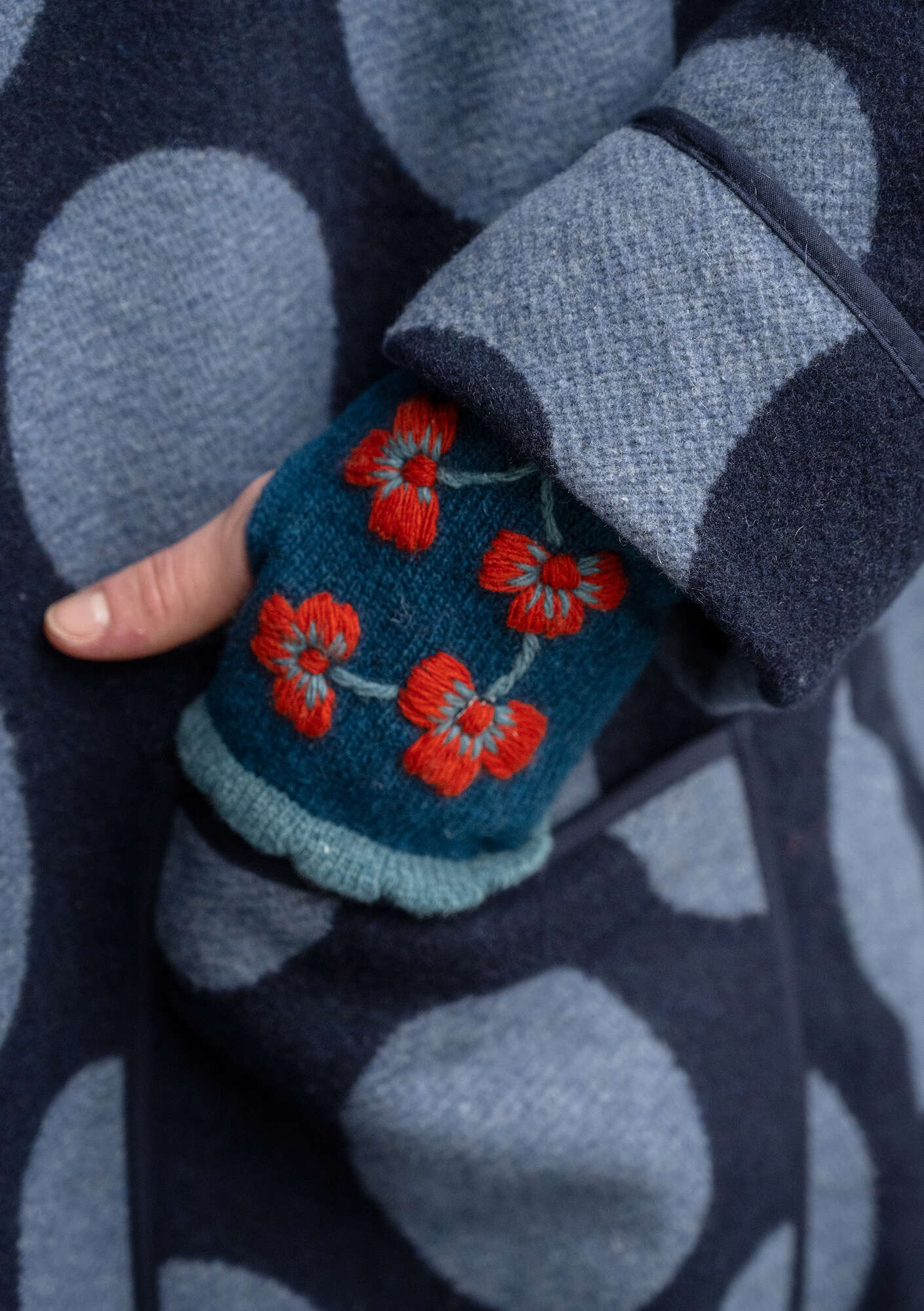 “Saga” recycled wool fingerless gloves