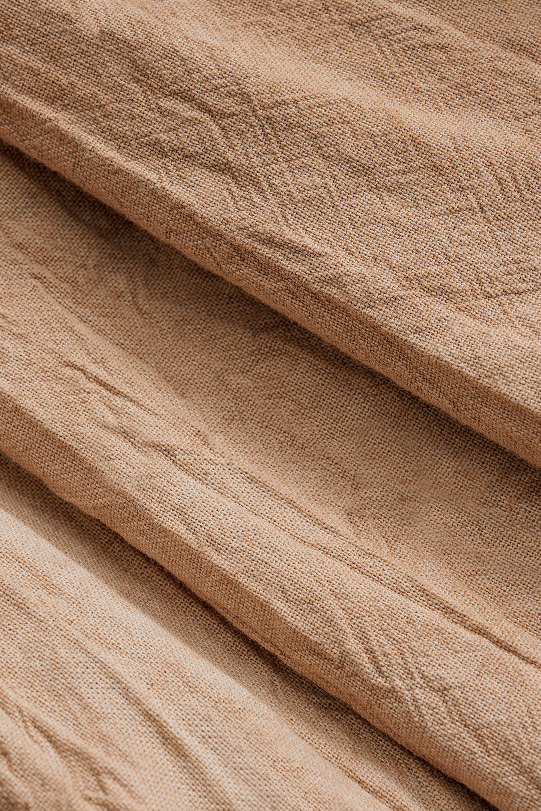 Solid Belted Ruched Shorts